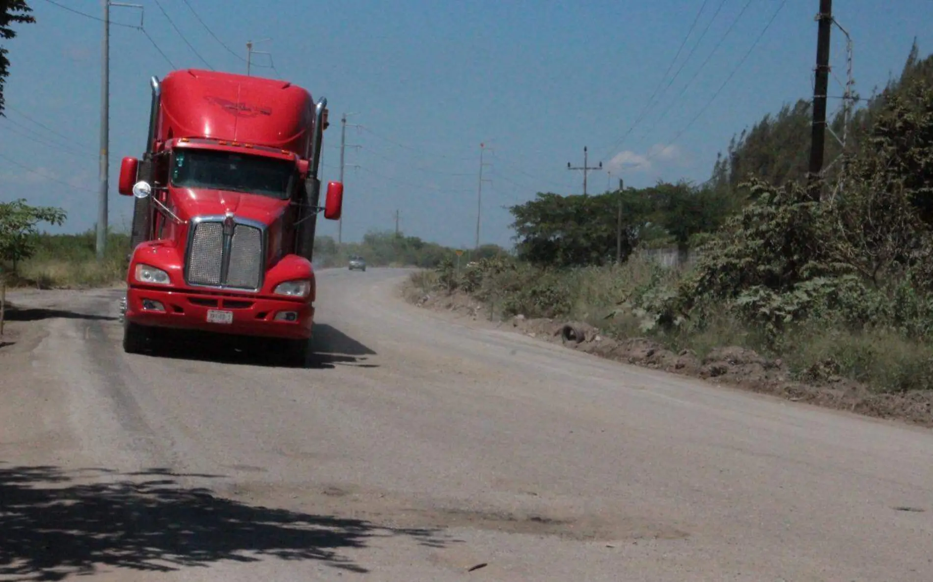 Circulación de camiones de carga en Tamaulipas Mariela Macay